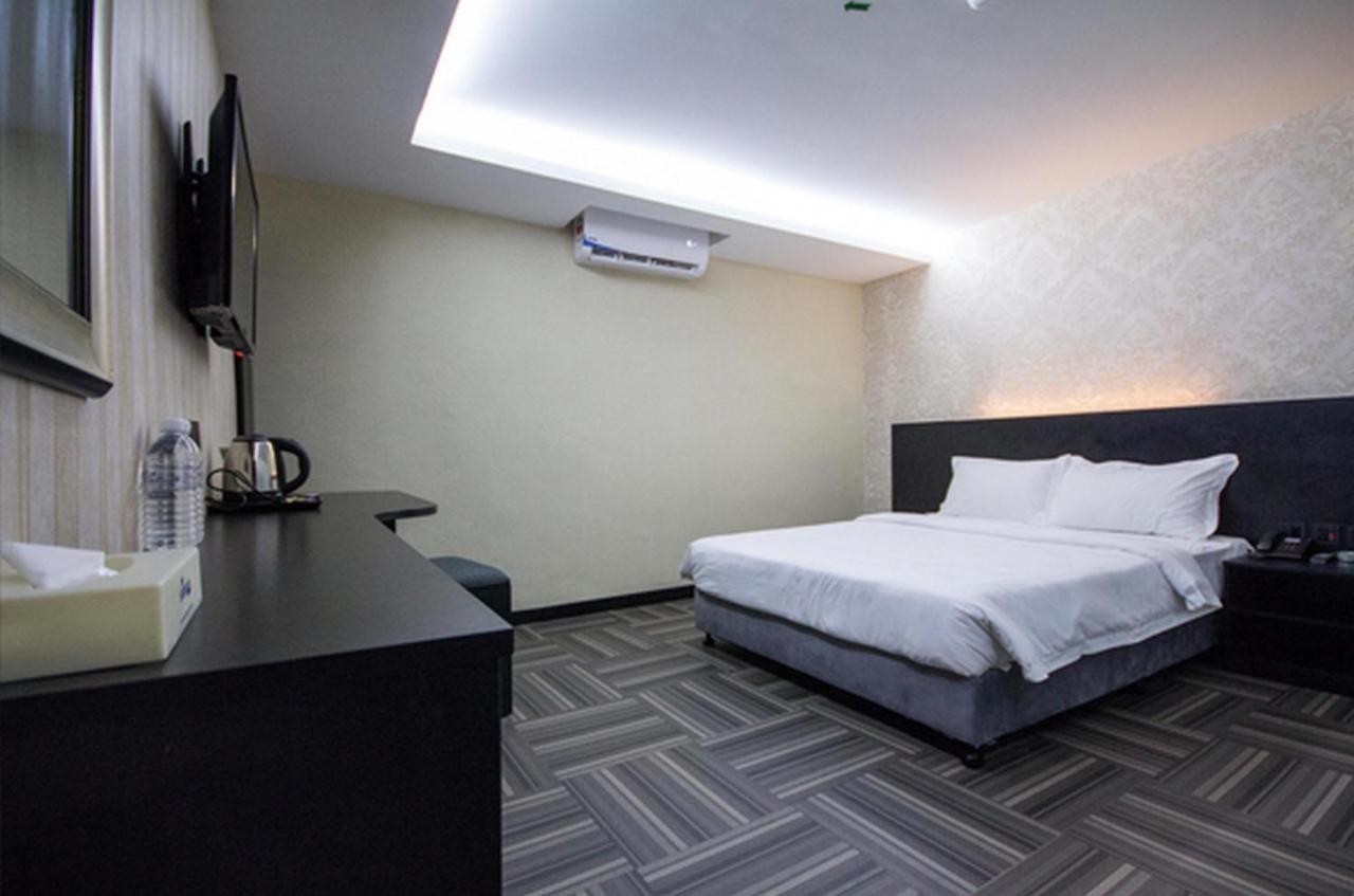 S Hotel Seberang Jaya Extérieur photo